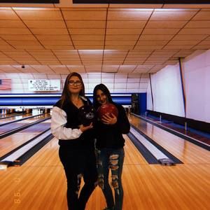 Meet your Posher, Roxy